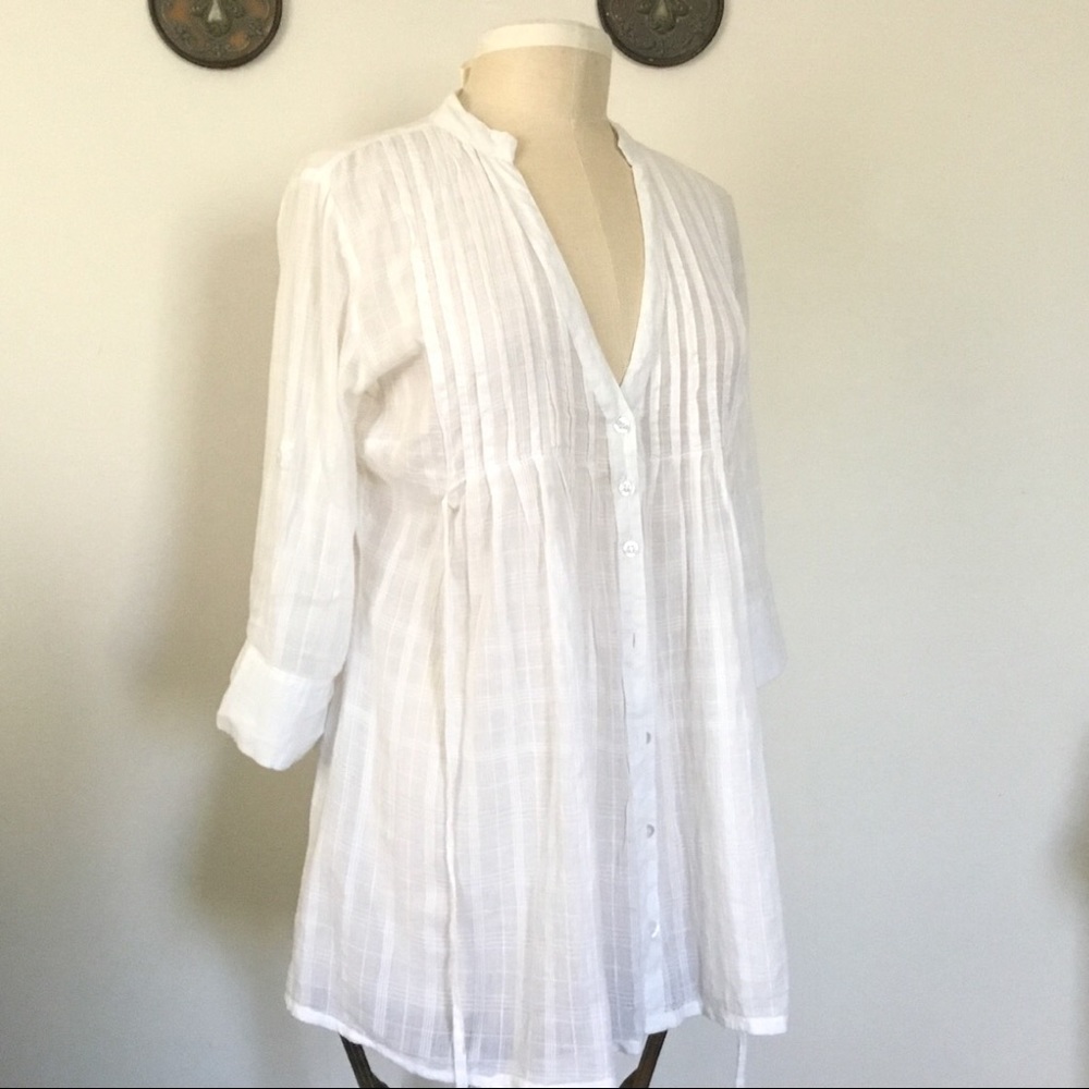 Wet Seal white cotton tunic